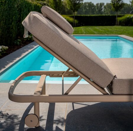 4 Seasons Milano Sunbed Taupe - image 2