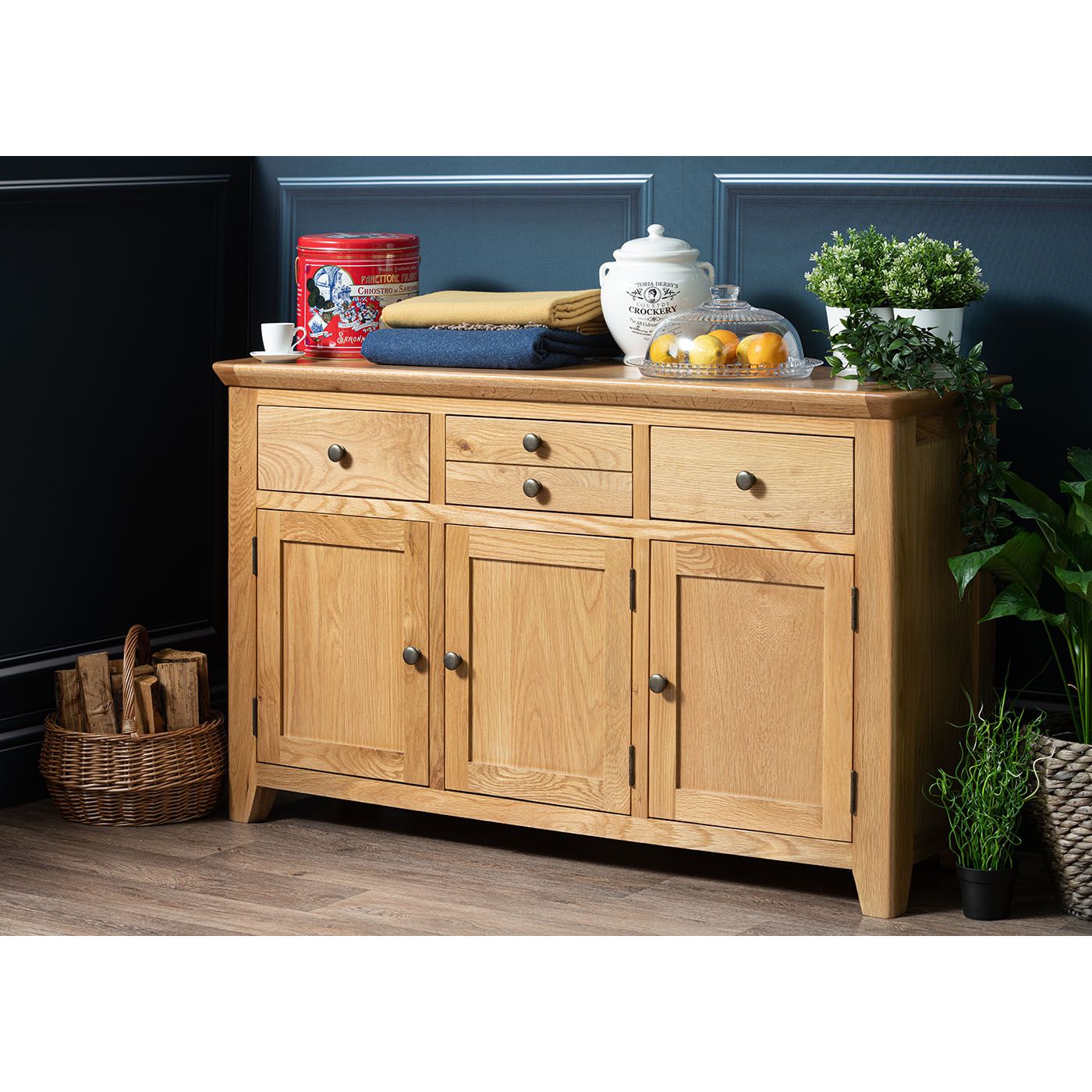 Casual Oak Large Sideboard - Birkacre Garden Centre