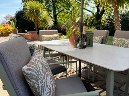Loom Oasis 6 Seat Dining Set - image 3
