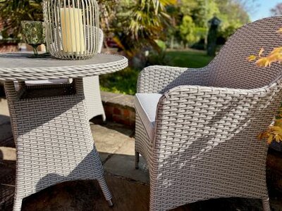 Loom Raya Bistro Set Stone - image 4