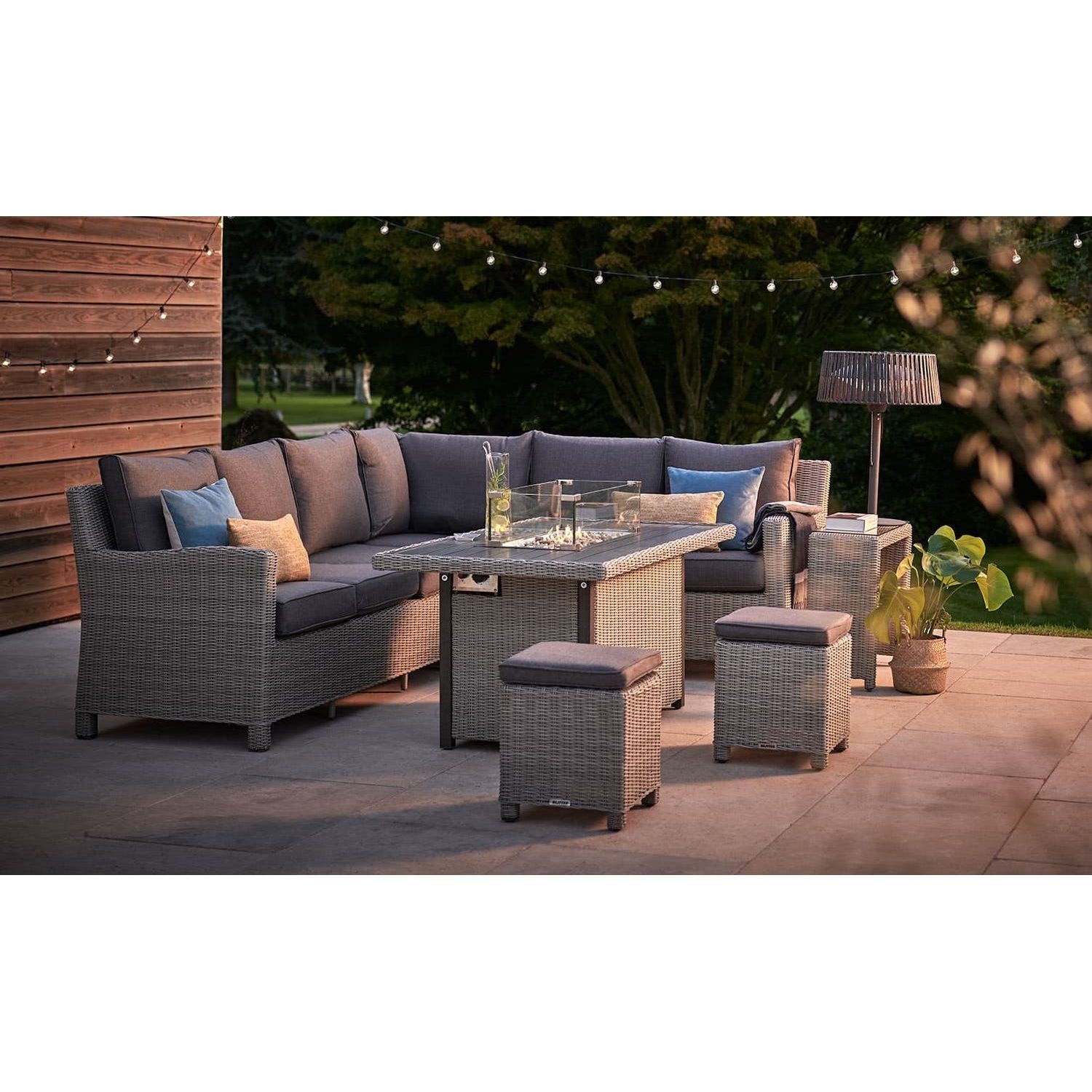 Palma Casual Dining Corner Set Lh, Garden Furniture With Fire Pit In Middle Of Table