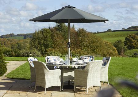 Tetbury 135cm Round Table with 6 Armchairs, Parasol & Base - Cloud